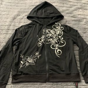 ROMWE floral filigree black thin zip up hoodie